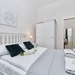 شقة Center Railway Station Pilsudskiego By Renters *