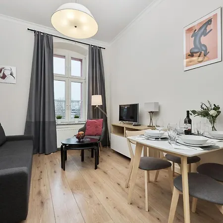 Apartment Center Railway Station Pilsudskiego By Renters