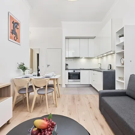Apartament Center Piłsudskiego By Renters *